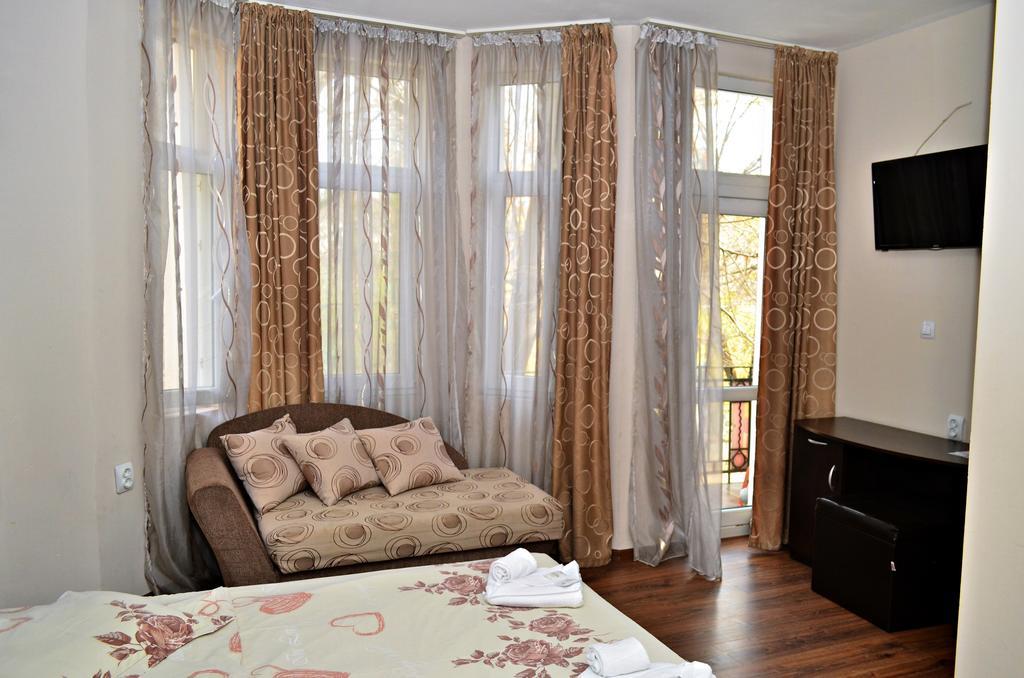 Guest House Anelim Veliko Tarnovo Eksteriør billede