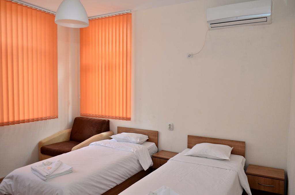 Guest House Anelim Veliko Tarnovo Eksteriør billede